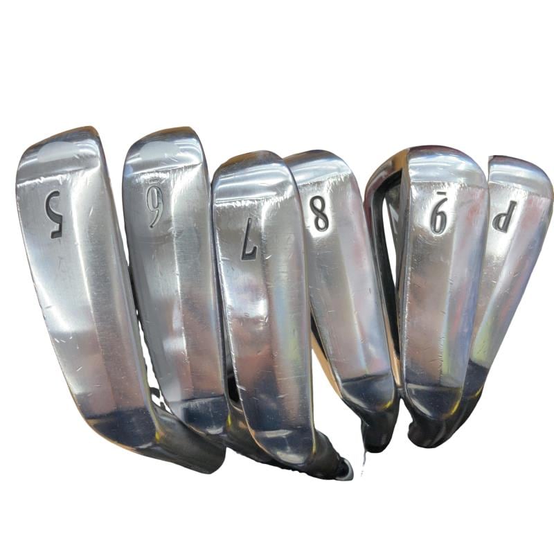 �r�q�h�w�n�m�@�y�T�S�T�@�@�U�r�i���{���F�U�{�Z�b�g�j