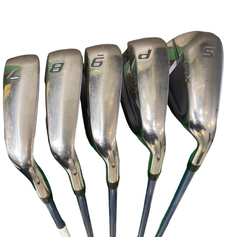 �a�q�|�w�@�_�[�N�O���[�@�U�r�@���f�B�[�X�i���{���F�T�{�Z�b�g�j