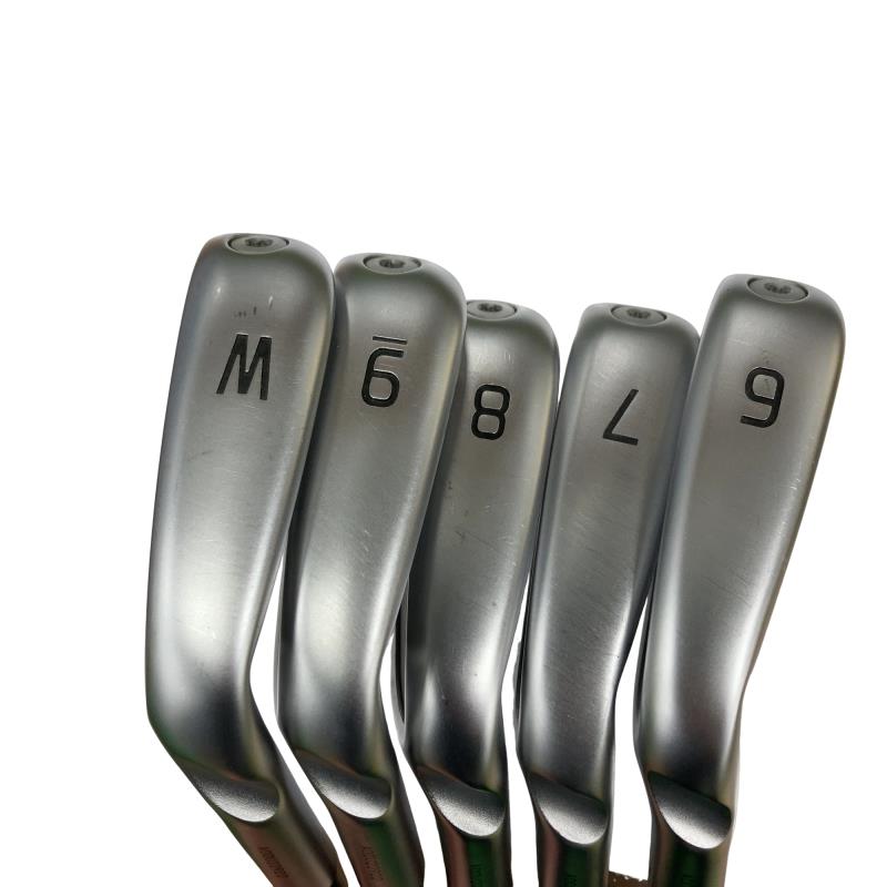 ���Q�R�O�@�U�r�i���{���F�T�{�Z�b�g�j