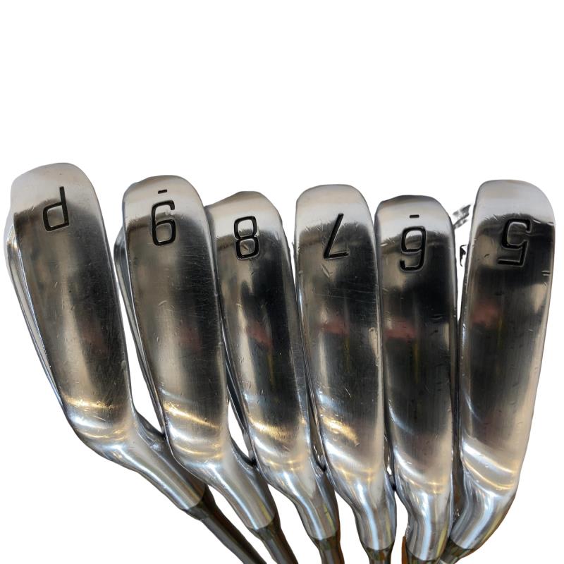 �a�q�h�c�f�d�r�s�n�m�d�@�Q�S�Q�b�a�{�@�U�r�i���{���F�U�{�Z�b�g�j