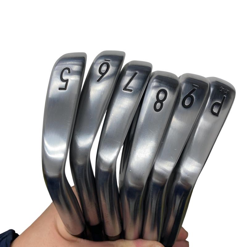 �s���������������@�s�P�O�O�r�i�Q�O�Q�P�j�@�U�r�i���{���F�U�{�Z�b�g�j