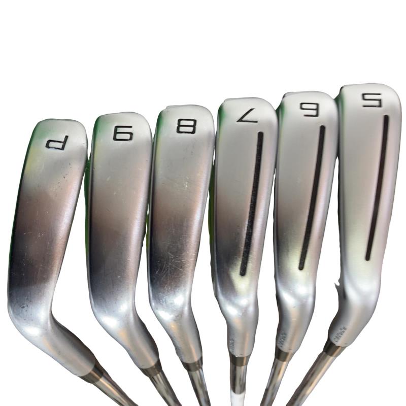 �s�����������@�l�������@�o�E�V�X�O�i�Q�O�Q�P�j�@�U�r�i���{���F�U�{�Z�b�g�j