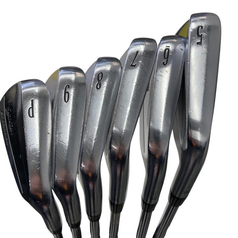 �r�q�h�w�n�m�@�y�|�e�n�q�f�d�c�@�U�r�i���{���F�U�{�Z�b�g�j