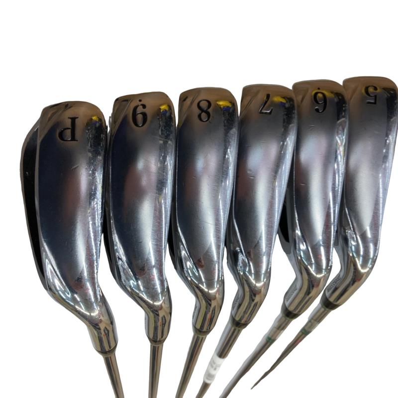 �o�g�x�y�i�Q�O�P�R�j�@�U�r�i���{���F�U�{�Z�b�g�j