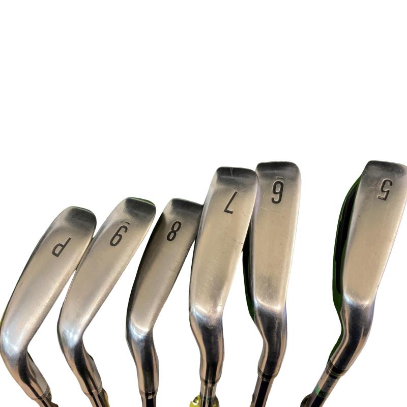 �w�w�h�n�i�Q�O�P�U�j�@�U�r�i���{���F�U�{�Z�b�g�j