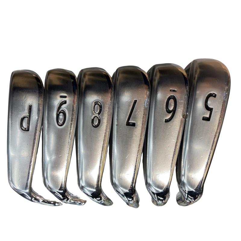 �s���������������@�`�o�Q�@�U�r�i���{���F�U�{�Z�b�g�j