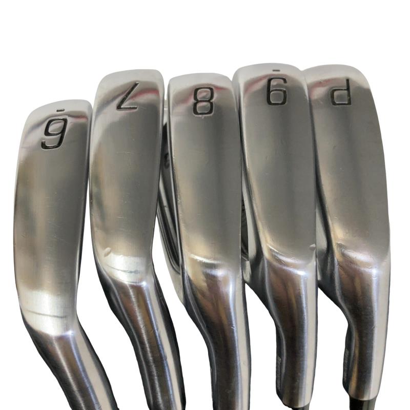 �a�q�h�c�f�d�r�s�n�m�d�@�Q�Q�Q�b�a�{�@�U�r�i���{���F�T�{�Z�b�g�j