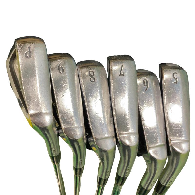 �r�q�h�w�n�m�@�y�T�S�T�@�@�U�r�i���{���F�U�{�Z�b�g�j