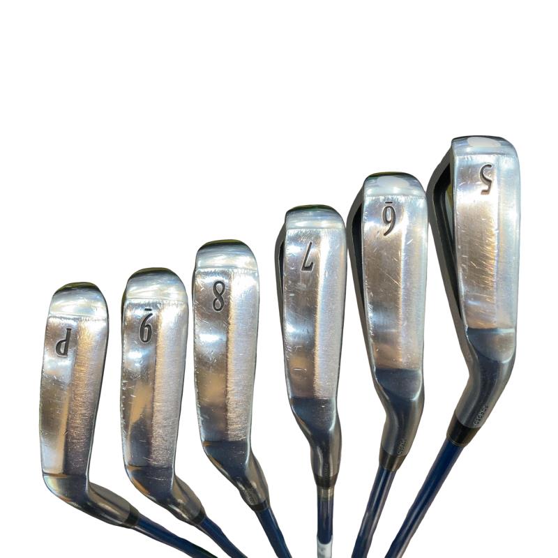 �r�q�h�w�n�m�@�y�T�S�T�@�@�U�r�i���{���F�U�{�Z�b�g�j