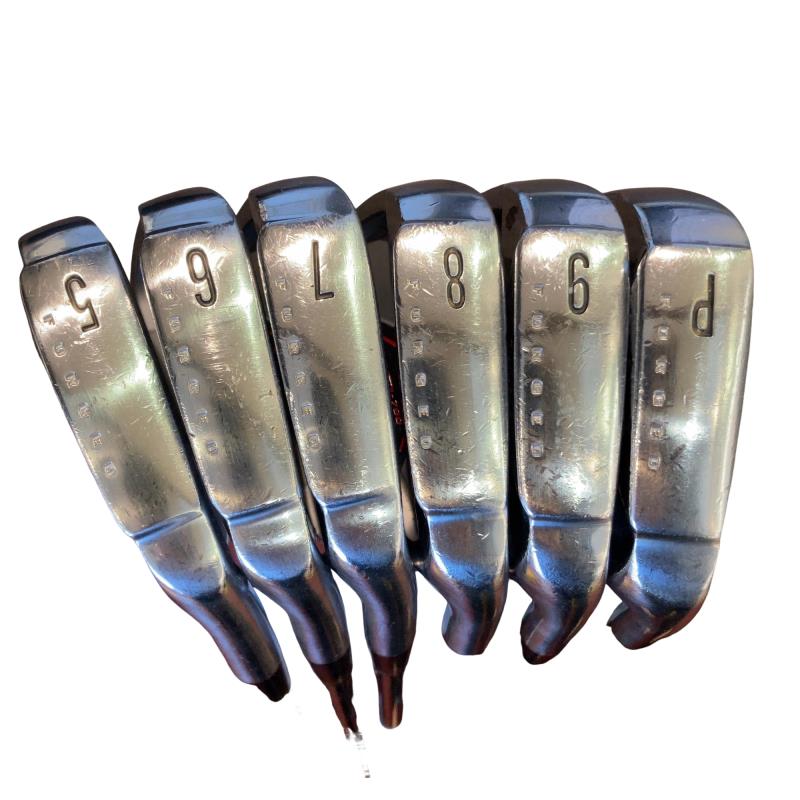 �r�q�h�w�n�m�@�y�q�|�V�O�O�@�@�U�r�i���{���F�U�{�Z�b�g�j