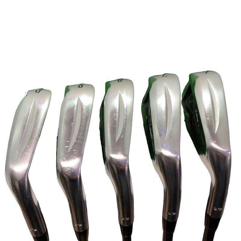 �q�������q���@�q�����@�u�@�u�Q�@�U�r�i���{���F�T�{�Z�b�g�j