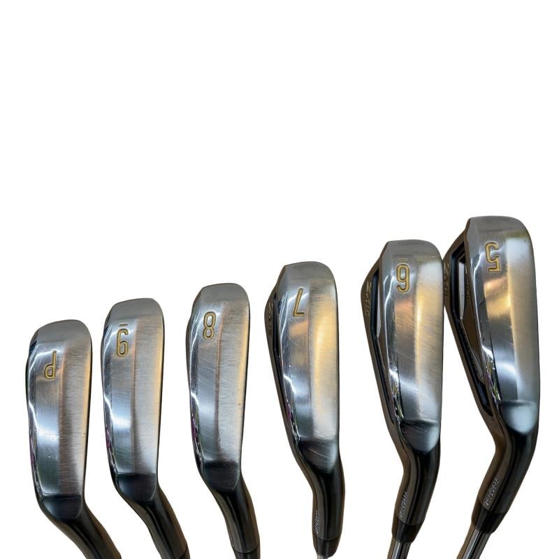 �r�q�h�w�n�m�@�y�w���T�@�u���b�N�@�U�r�i���{���F�U�{�Z�b�g�j