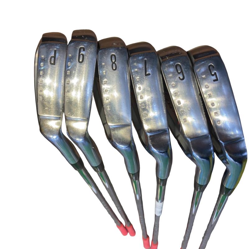 �r�q�h�w�n�m�@�y�q�|�V�O�O�@�@�U�r�i���{���F�U�{�Z�b�g�j