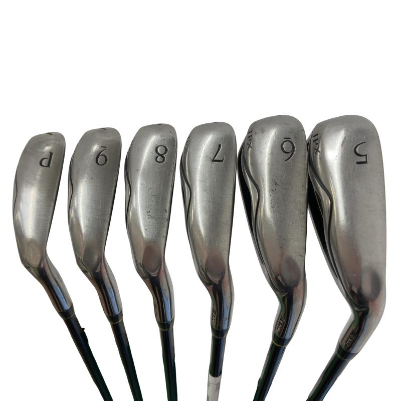 �i�o�w�@�`�c�@�U�r�i���{���F�U�{�Z�b�g�j