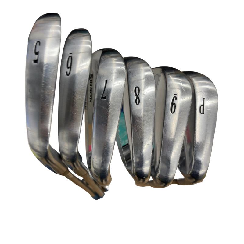 �r�q�h�w�n�m�@�y�|�e�n�q�f�d�c�@�U�r�i���{���F�U�{�Z�b�g�j