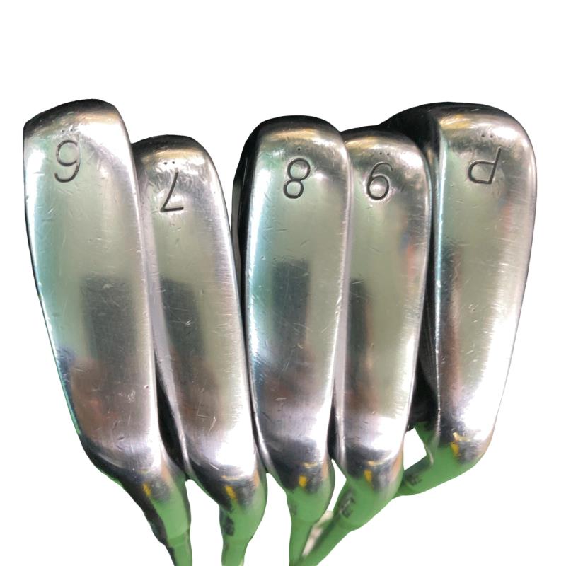 �q�r�i�Q�O�P�W�j�@�T�r�i���{���F�T�{�Z�b�g�j