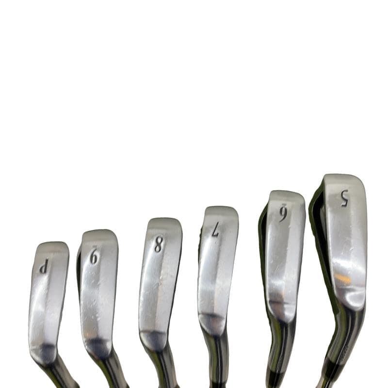 �r�q�h�w�n�m�@�y�T�S�T�@�@�U�r�i���{���F�U�{�Z�b�g�j