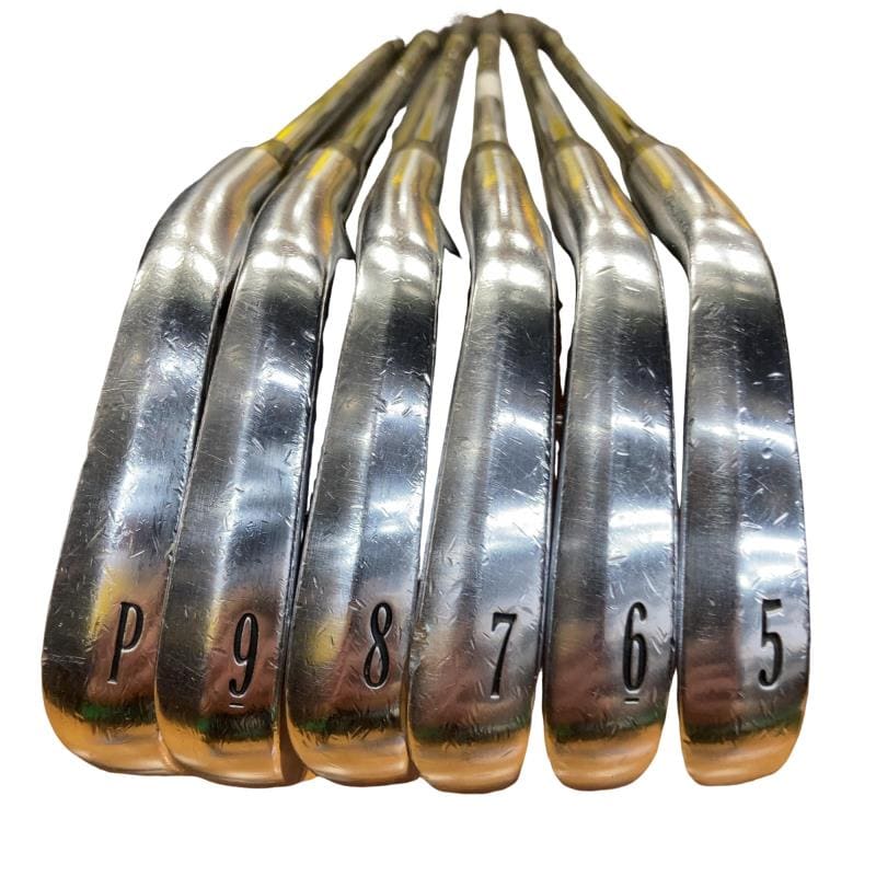 �r�q�h�w�n�m�@�y�|�e�n�q�f�d�c�@�U�r�i���{���F�U�{�Z�b�g�j