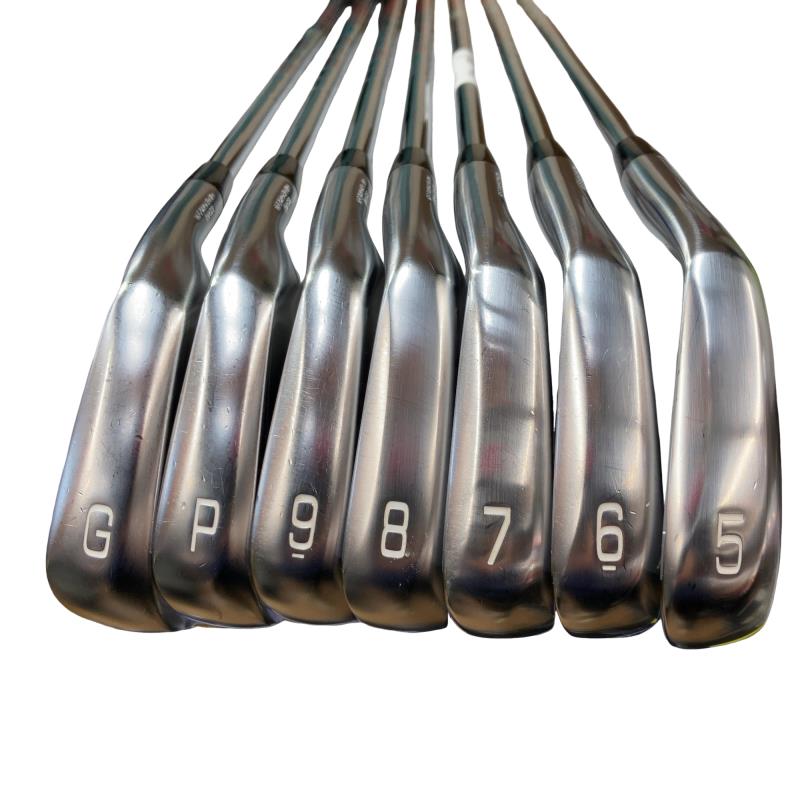 �l�����������@�o�����@�l�|�P�R�@�W�r�i���{���F�V�{�Z�b�g�j