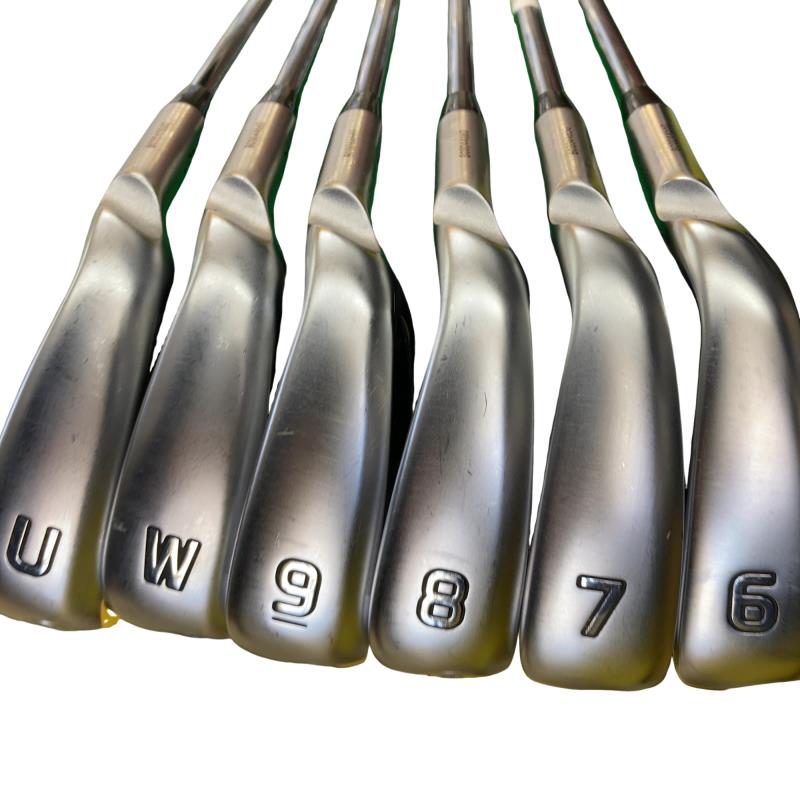 �f�V�R�O�@�X�r�i���{���F�U�{�Z�b�g�j