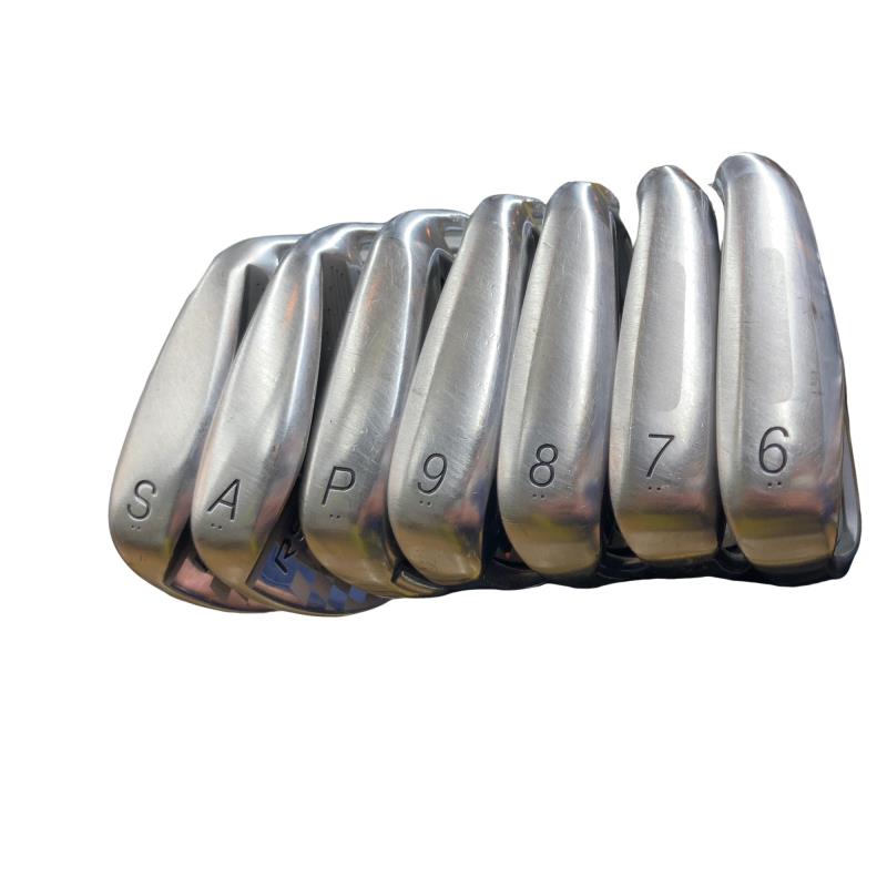 �q�r�@�`�^���t�F�[�X�@�V�r�i���{���F�V�{�Z�b�g�j