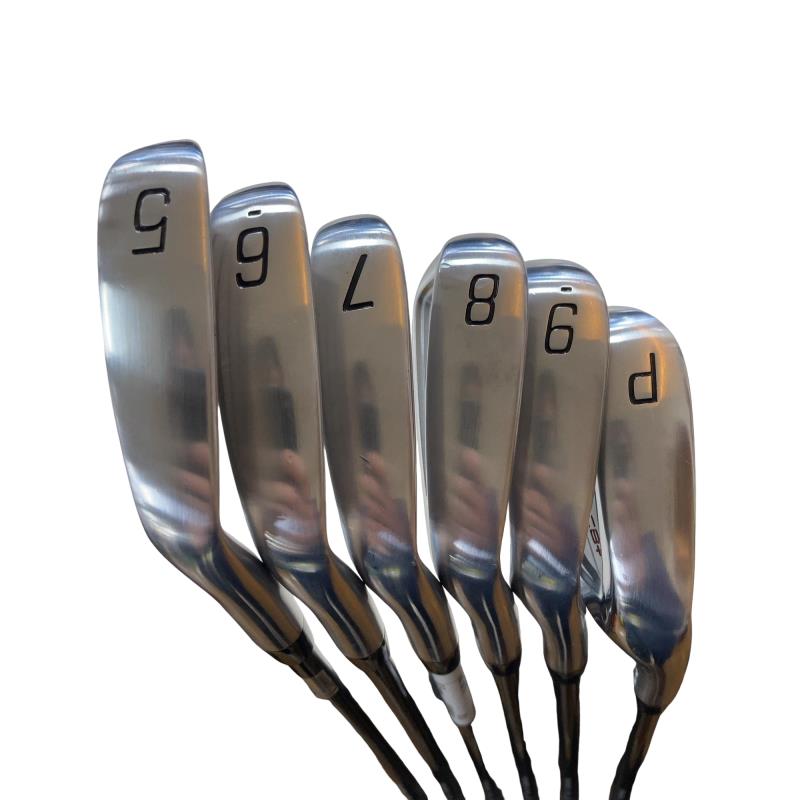 �a�q�h�c�f�d�r�s�n�m�d�@�Q�S�Q�b�a�{�@�U�r�i���{���F�U�{�Z�b�g�j