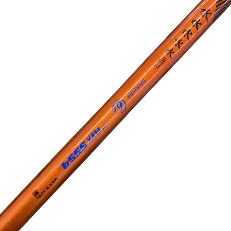 �r�q�h�w�n�m�@�y�@�e�U�T�@�R�v