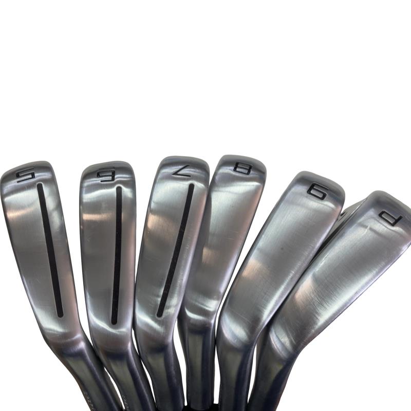 �s�����������@�l�������@�o�E�V�X�O�i�Q�O�Q�T�j�@�U�r�i���{���F�U�{�Z�b�g�j