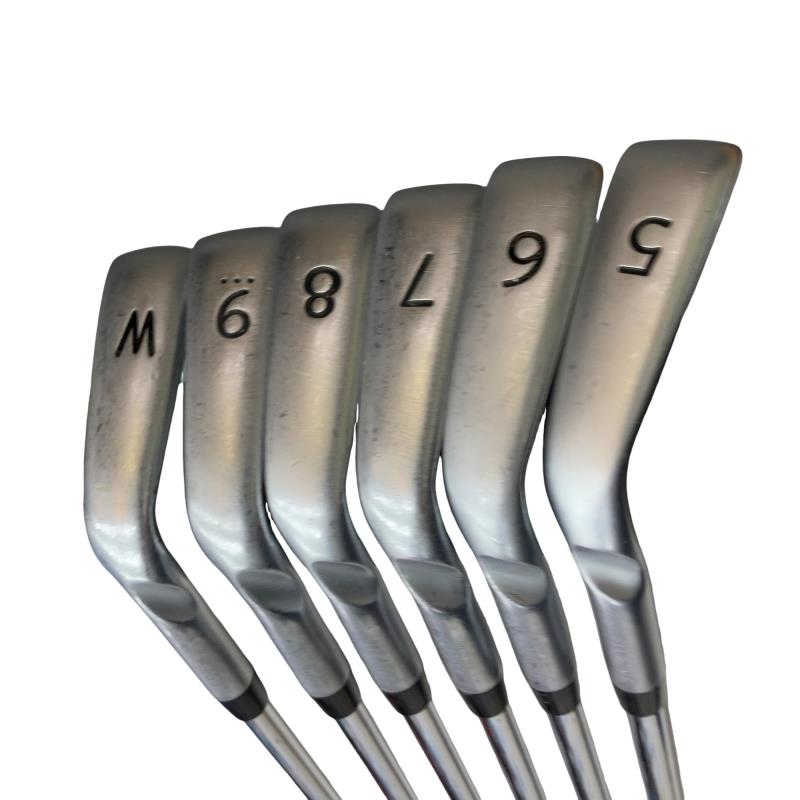 ���Q�O�@�@�U�r�i���{���F�U�{�Z�b�g�j