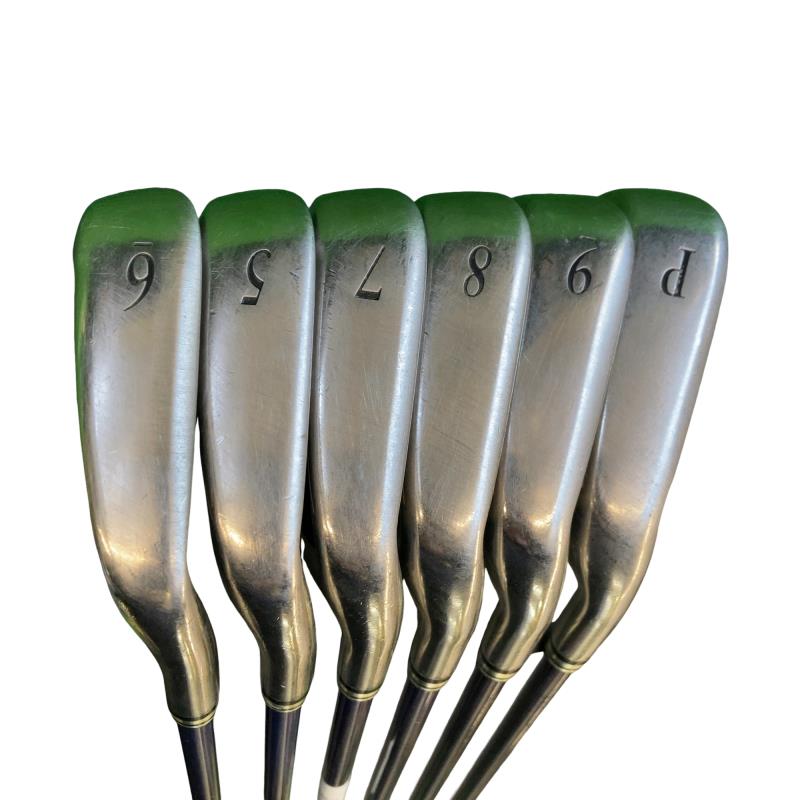 �w�w�h�n�i�Q�O�P�S�j�@�U�r�i���{���F�U�{�Z�b�g�j