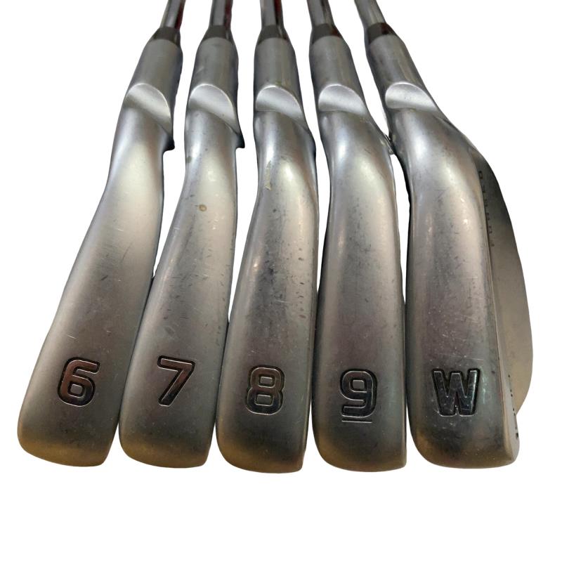 ���T�O�O�@�T�r�i���{���F�T�{�Z�b�g�j