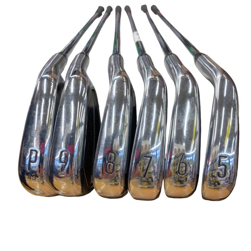 �s���������������@�s�Q�O�O�i�Q�O�Q�R�j�@�U�r�i���{���F�U�{�Z�b�g�j