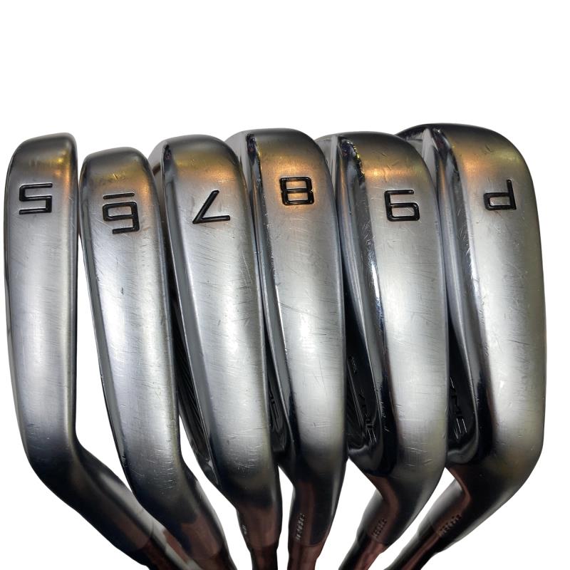 �s�����������@�l�������@�o�E�V�l�b�i�Q�O�Q�R�j�@�U�r�i���{���F�U�{�Z�b�g�j