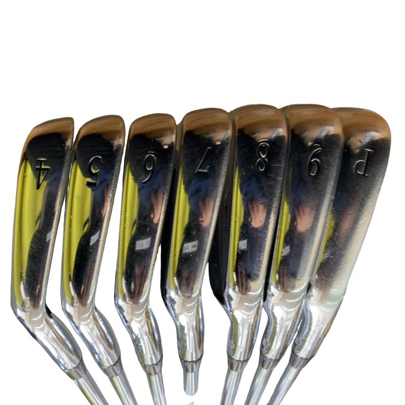 �l�o�|�T�@�W�r�i���{���F�V�{�Z�b�g�j