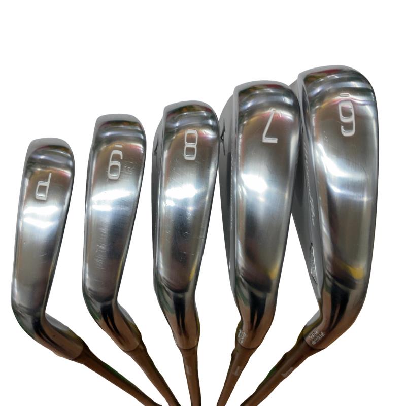 �l�����������@�o�����@�l�|�P�T�@�U�r�i���{���F�T�{�Z�b�g�j