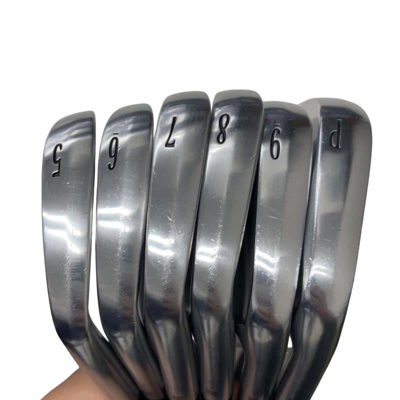 �r�q�h�w�n�m�@�y�|�e�n�q�f�d�c�@�U�r�i���{���F�U�{�Z�b�g�j