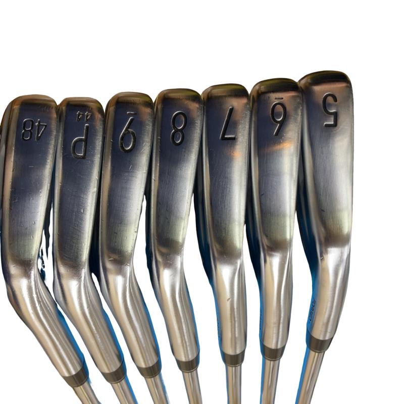 �s���������������@�s�P�O�O�r�i�Q�O�Q�P�j�@�W�r�i���{���F�V�{�Z�b�g�j