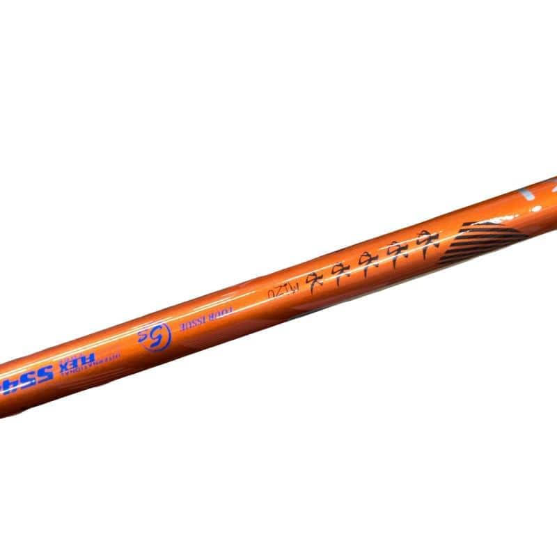 �r�q�h�w�n�m�@�y�@�e�U�T�@�R�v