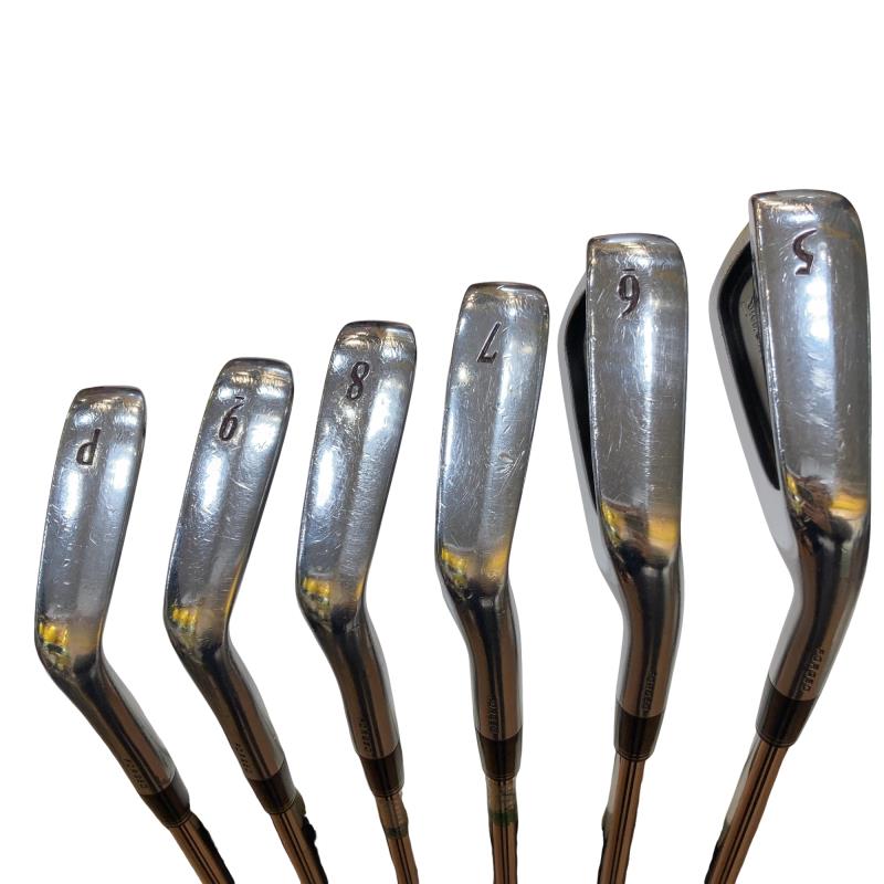 �r�q�h�w�n�m�@�y�T�U�T�@�@�U�r�i���{���F�U�{�Z�b�g�j