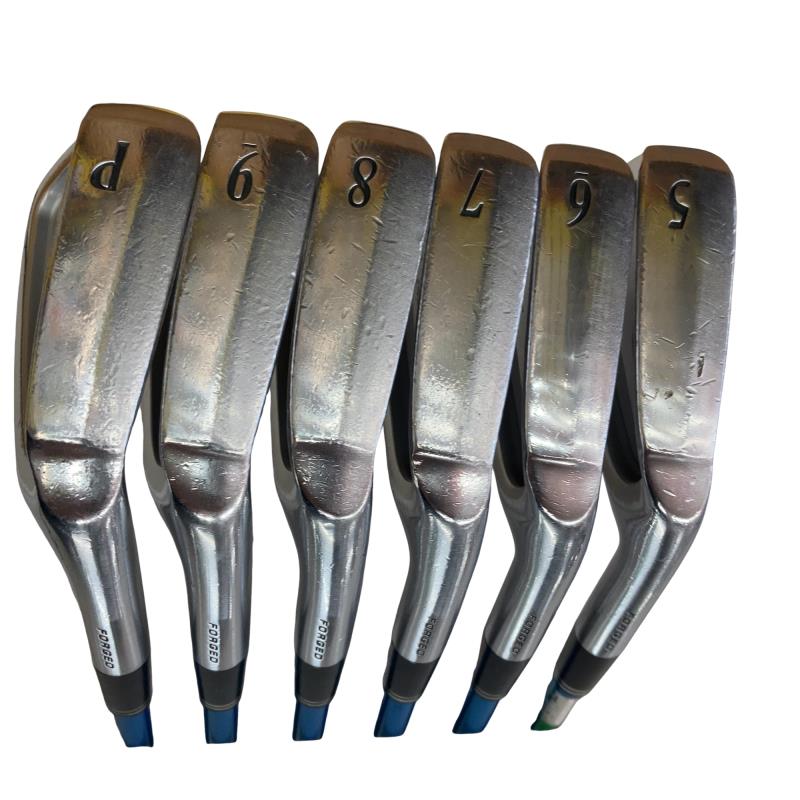 �r�q�h�w�n�m�@�y�V�S�T�@�@�U�r�i���{���F�U�{�Z�b�g�j