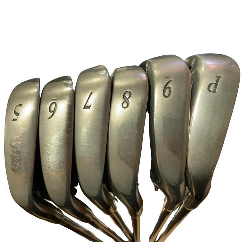 �w�w�h�n�i�Q�O�P�Q�j�@�U�r�i���{���F�U�{�Z�b�g�j