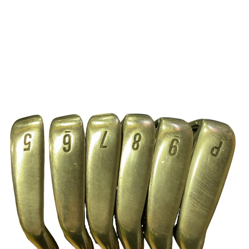 �w�w�h�n�i�Q�O�P�U�j�@�U�r�i���{���F�U�{�Z�b�g�j