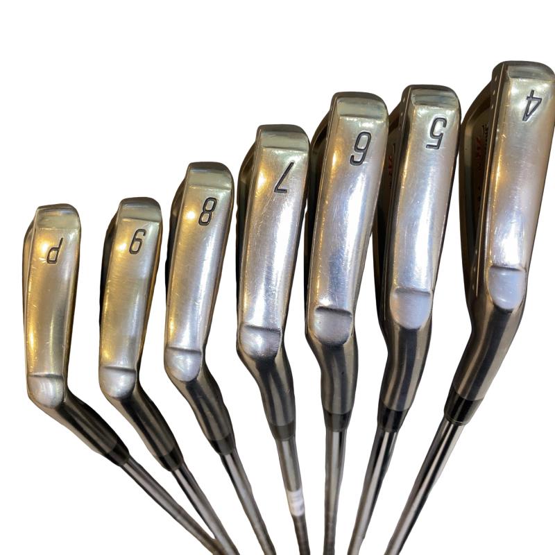 �r�q�h�w�n�m�@�y�q�|�R�O�@�@�W�r�i���{���F�V�{�Z�b�g�j