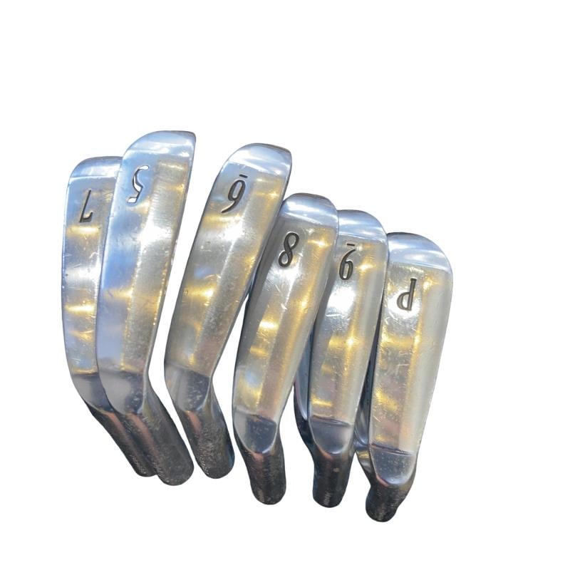 �r�q�h�w�n�m�@�y�V�S�T�@�@�U�r�i���{���F�U�{�Z�b�g�j