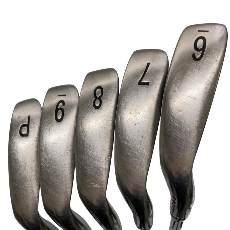 �n�m�n�e�e�i�Q�O�P�O�j�@�@�U�r�i���{���F�T�{�Z�b�g�j