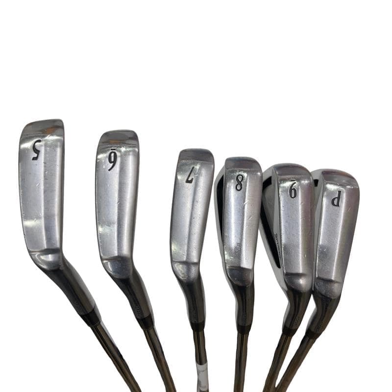 �r�q�h�w�n�m�@�y�T�S�T�@�@�U�r�i���{���F�U�{�Z�b�g�j