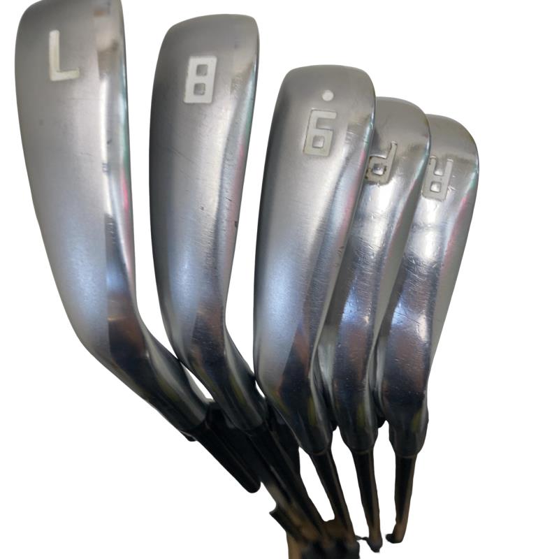 �n�m�n�e�e�i�Q�O�Q�Q�j�@�`�j�`�@�T�r�i���{���F�T�{�Z�b�g�j