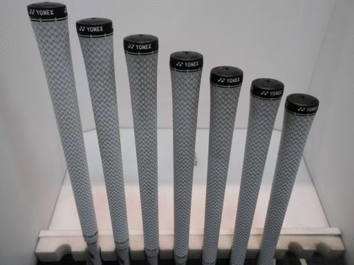中古 ヨネックス ＥＺＯＮＥ ＣＢ ３０１ ＦＯＲＧＥＤ アイアンセット 