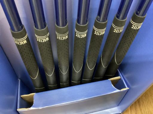 l`bsdb@mu|q@@Xri{FV{Zbgj