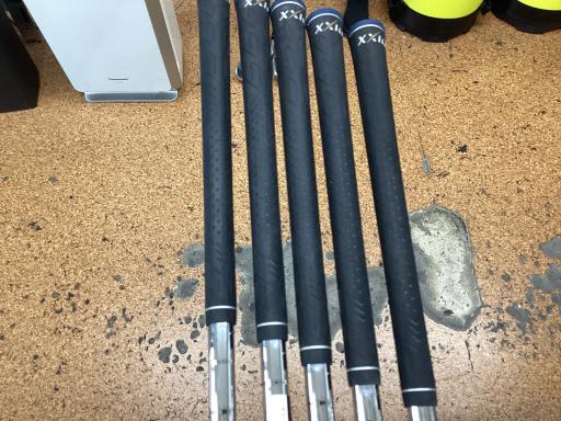 wwhniQOPUj@Uri{FU{Zbgj